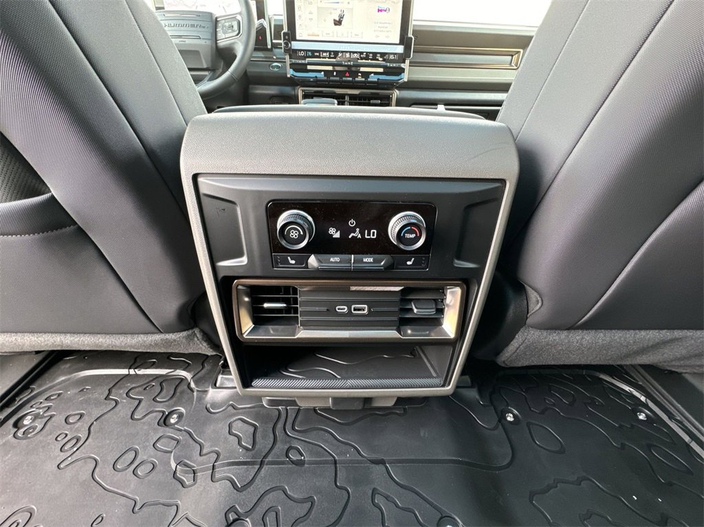 New 2025 GMC Hummer EV 2X image 29