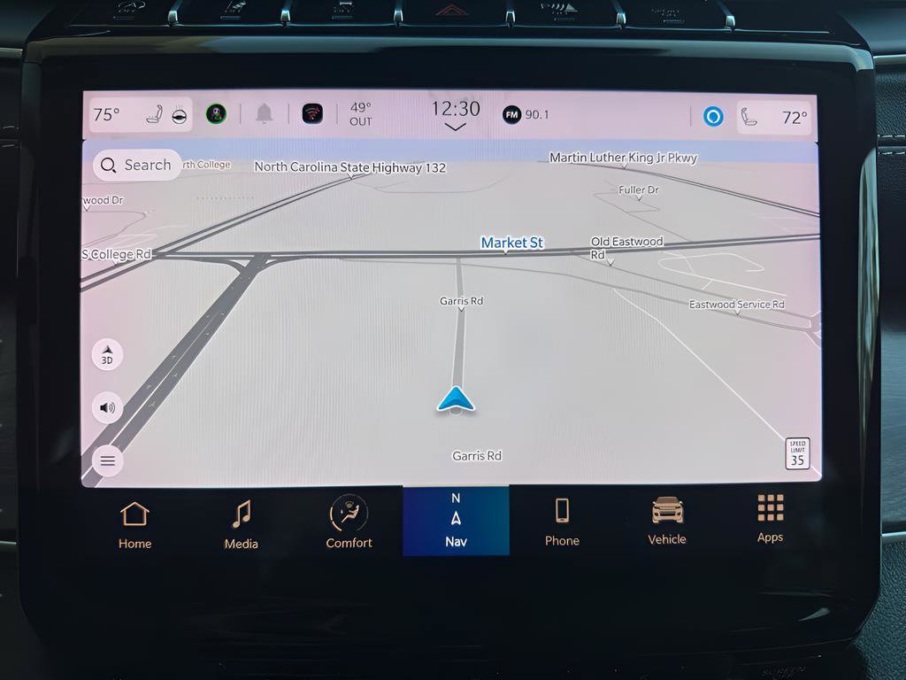 Used 2023 Jeep Grand Cherokee Limited w/ Black Appearance Package image 37