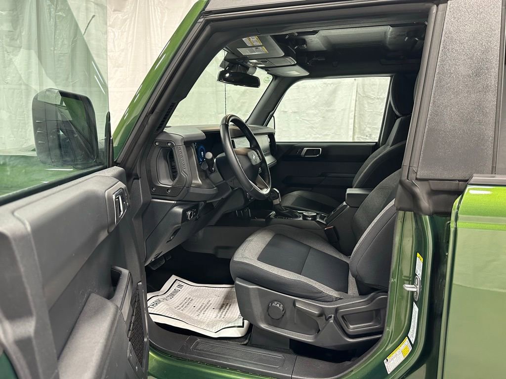 Used 2025 Ford Bronco Big Bend image 10