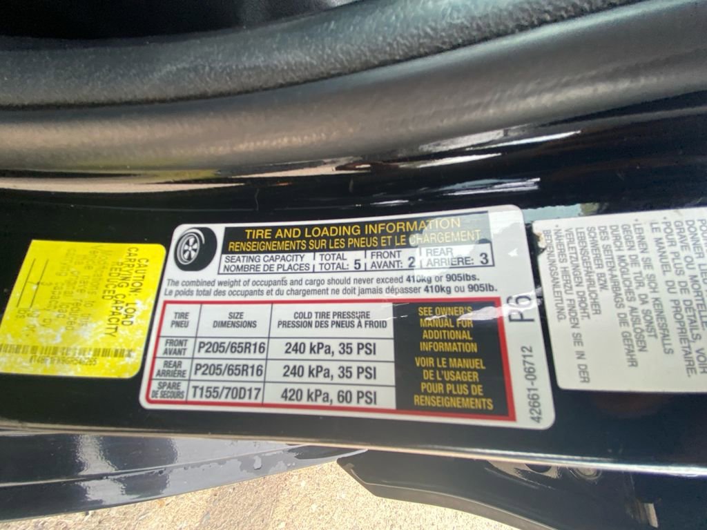 Used 2016 Toyota Camry LE image 25