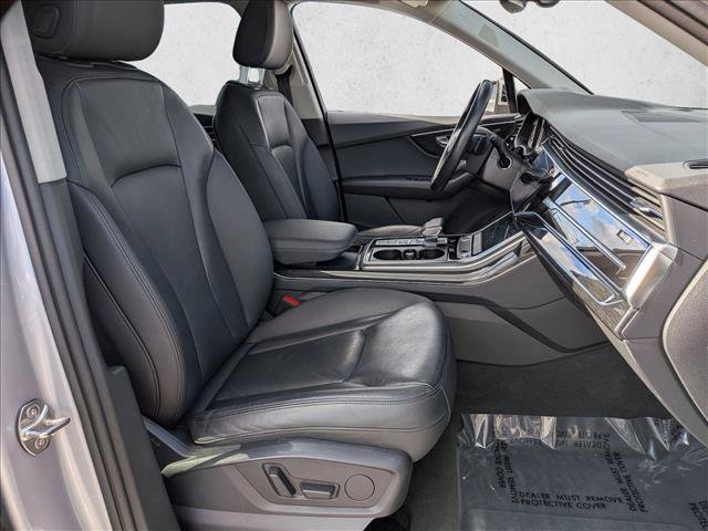 Used 2022 Audi Q7 Premium Plus image 23