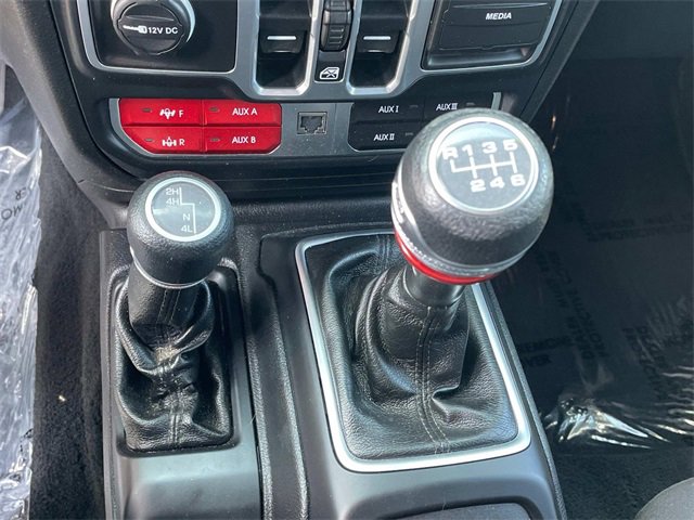 Used 2018 Jeep Wrangler Unlimited Sport S image 16