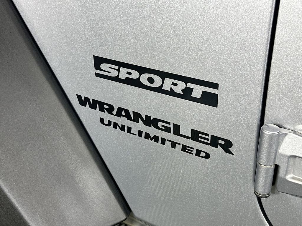 Used 2015 Jeep Wrangler Unlimited Sport w/ Connectivity Group image 26