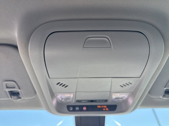 Used 2022 Chevrolet Equinox LT AWD/4WD image 24