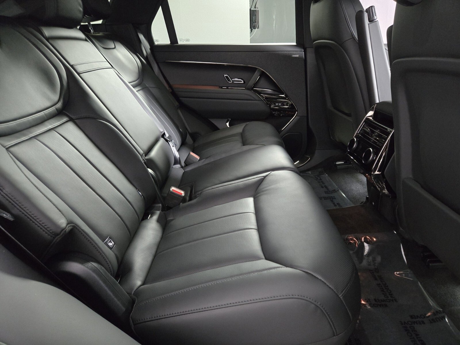 New 2026 Land Rover Range Rover Sport Dynamic SE image 17