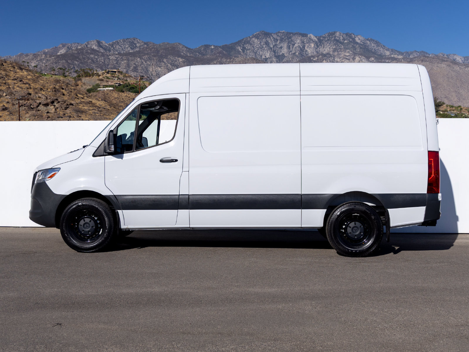 New 2025 Mercedes-Benz Sprinter 2500 image 4