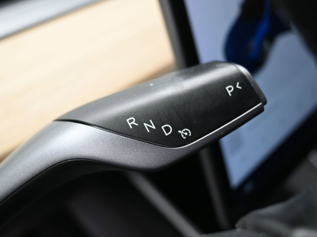 Used 2017 Tesla Model 3 Long Range image 19