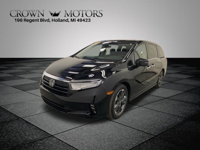 Used 2023 Honda Odyssey Elite image 3
