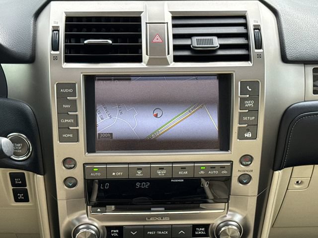 Used 2020 Lexus GX 460 Premium w/ Premium Package AWD/4WD image 12