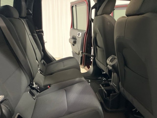Used 2021 Jeep Gladiator Willys image 23