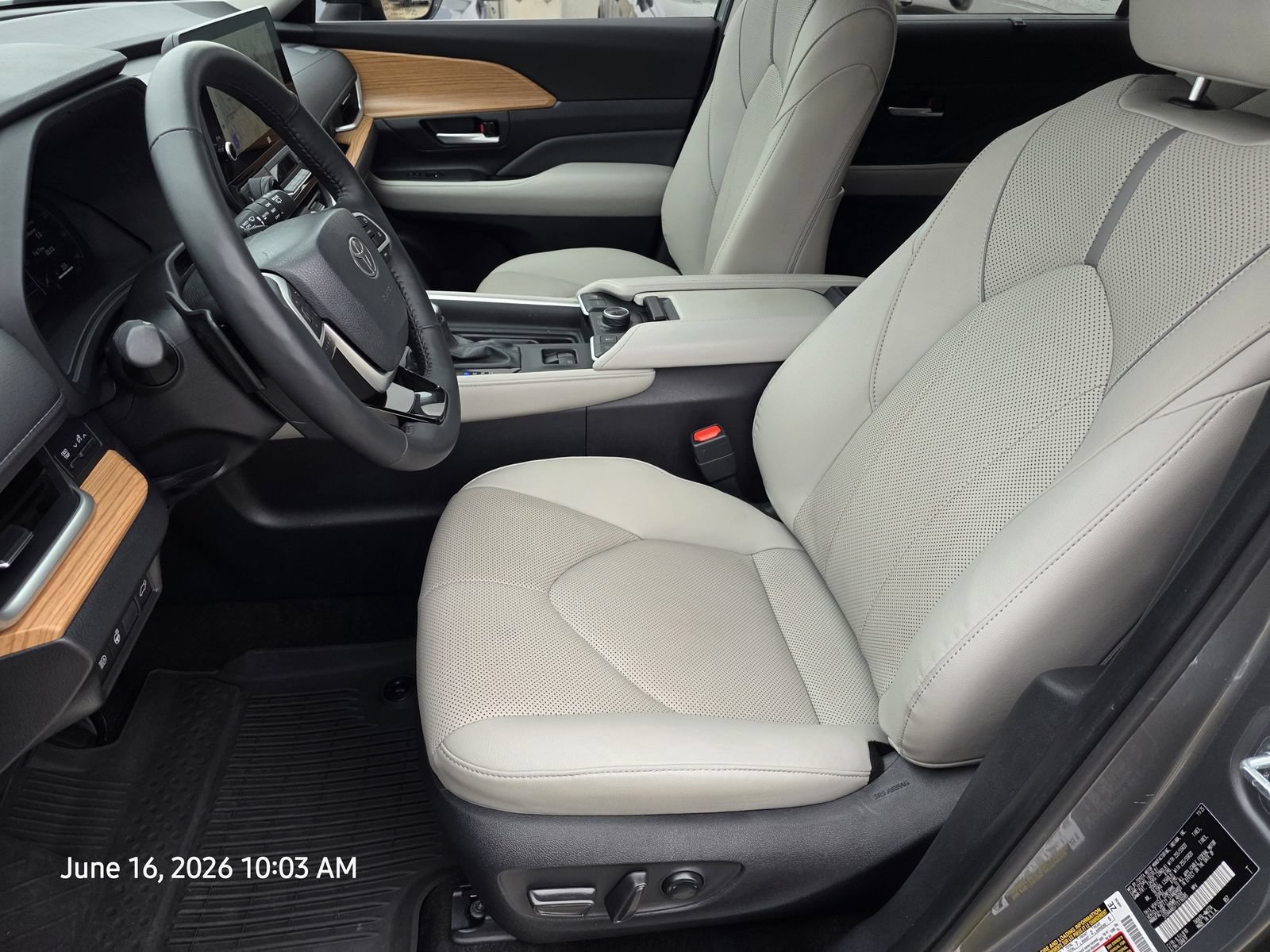 Used 2026 Toyota Grand Highlander AWD image 14