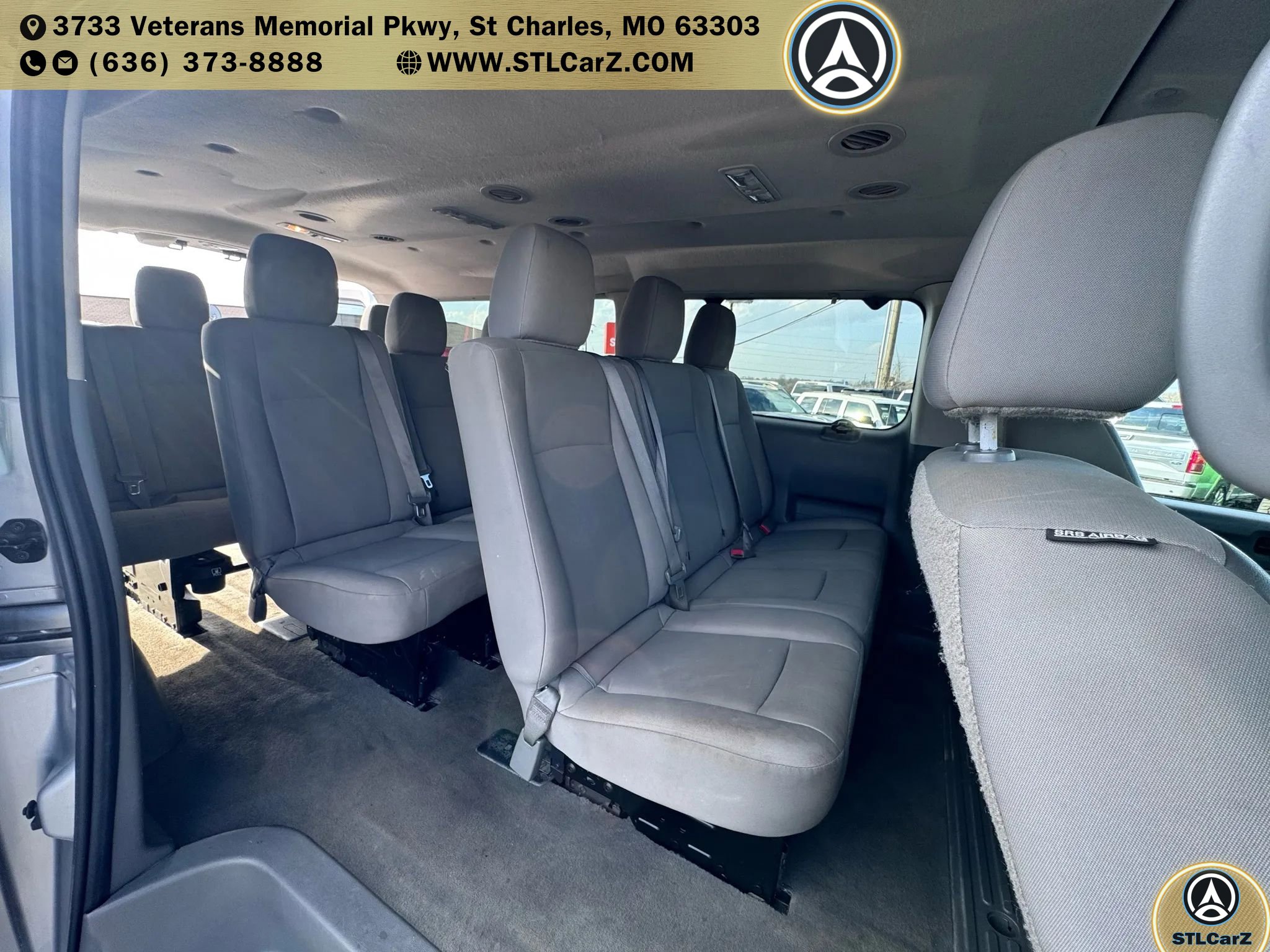 Used 2017 Nissan NV 3500 SV image 13