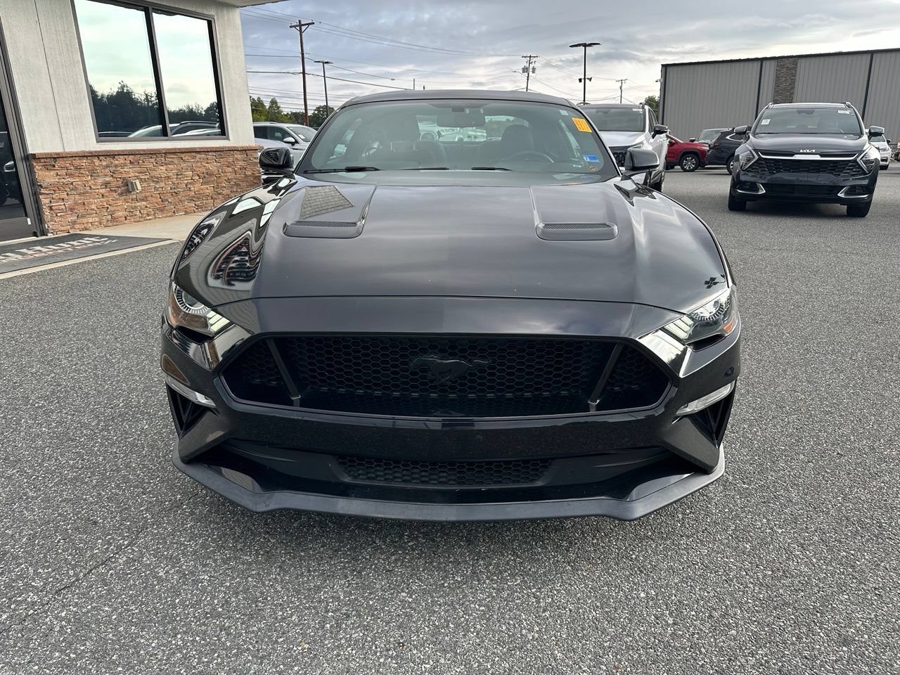 Used 2020 Ford Mustang GT w/ Equipment Group 301A RWD image 9