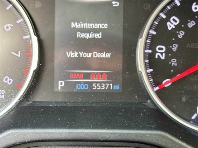 Used 2020 Toyota RAV4 XLE image 27