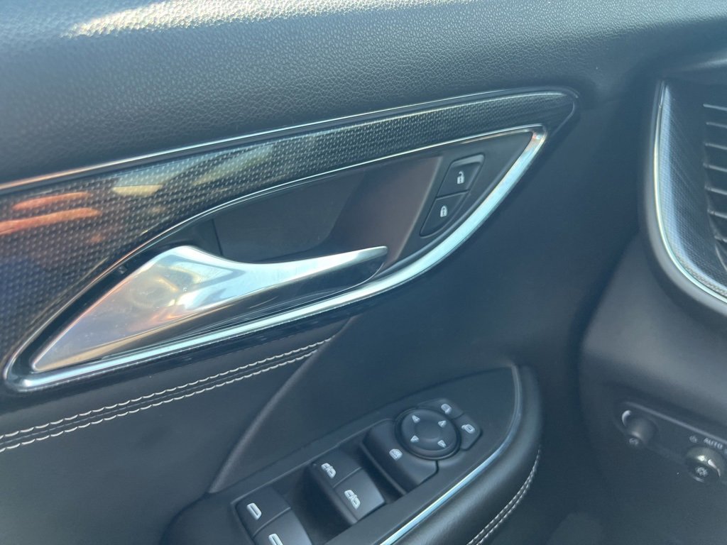 Used 2022 Buick Envision Preferred image 33