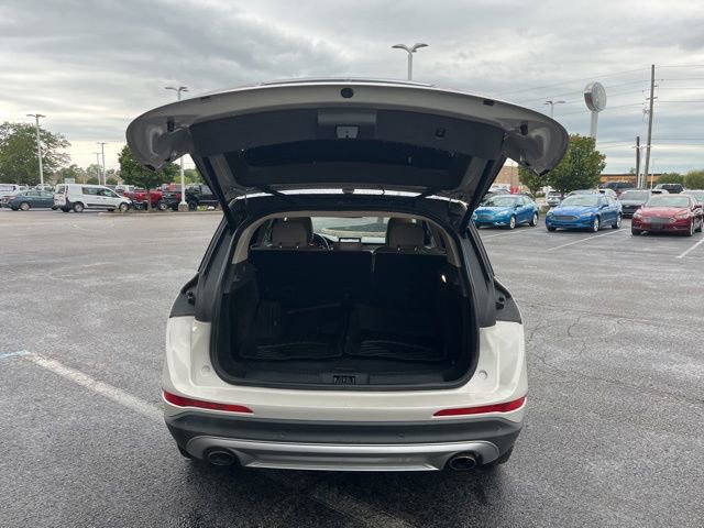 Used 2021 Lincoln Corsair AWD w/ Premium Package image 10