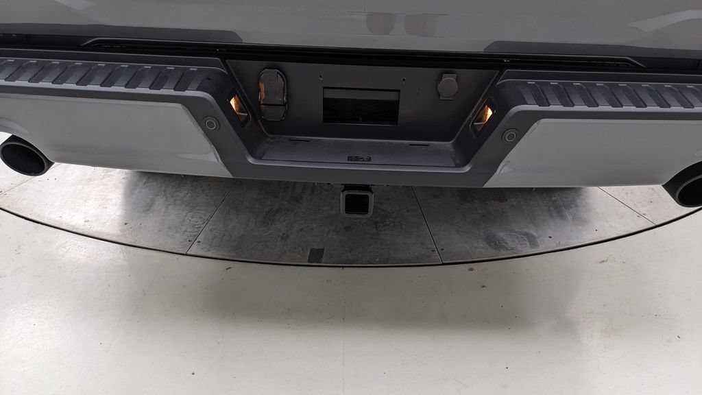 Used 2025 Ford F150 XLT w/ Equipment Group 302A MID AWD/4WD image 6
