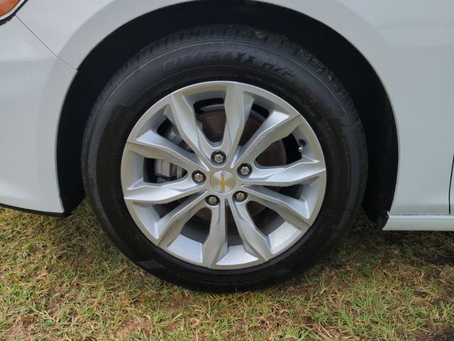 Used 2024 Chevrolet Malibu LT FWD image 10