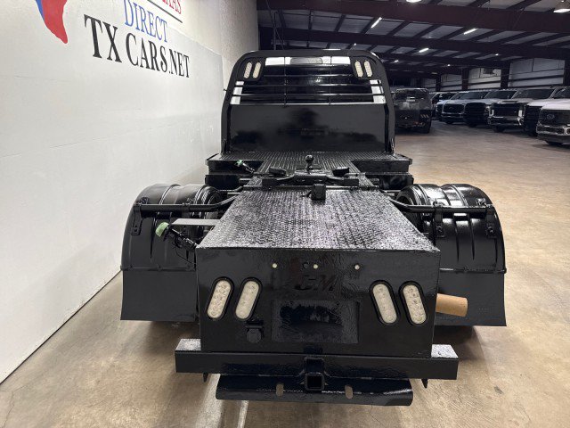 Used 2022 RAM 4500 Tradesman w/ Chrome Appearance Group AWD/4WD image 6