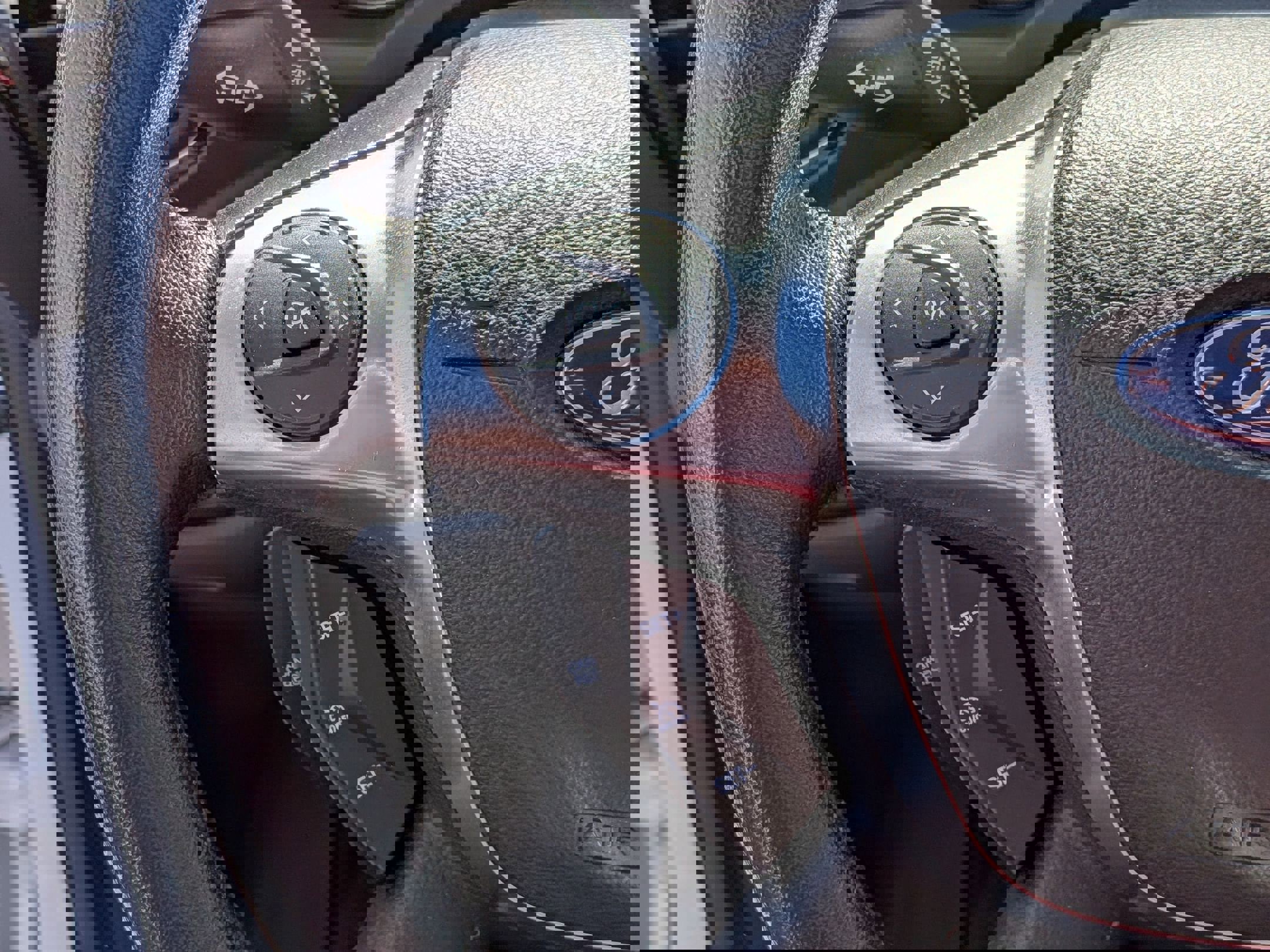 Used 2016 Ford Escape Titanium w/ Equipment Group 301A FWD image 15