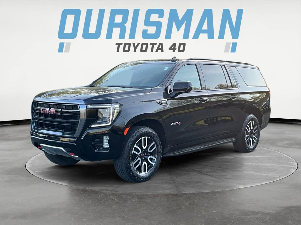 Used 2024 GMC Yukon XL AT4 image 3