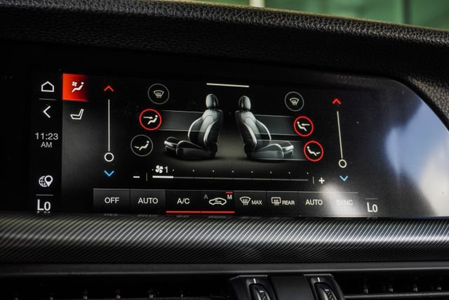 Used 2023 Alfa Romeo Stelvio Veloce AWD/4WD image 32