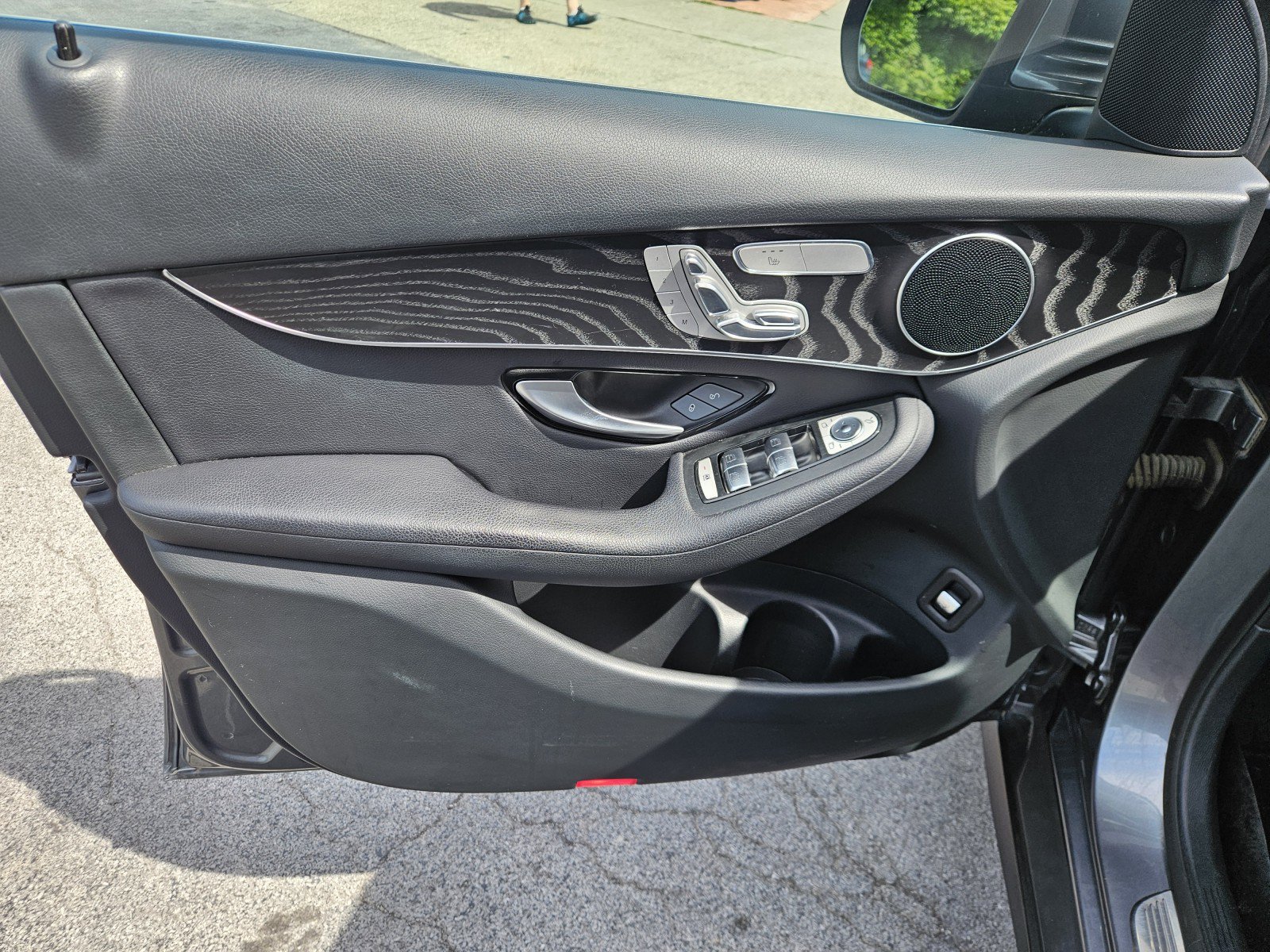 Used 2016 Mercedes-Benz GLC 300 4MATIC image 20