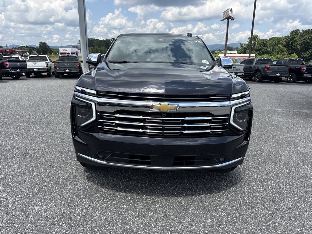 Used 2025 Chevrolet Tahoe Premier w/ Sun And Tow Package AWD/4WD image 2