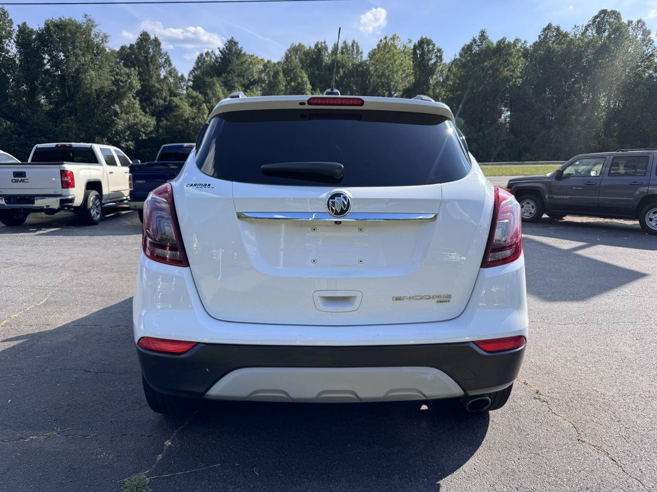 Used 2019 Buick Encore Essence AWD/4WD image 6