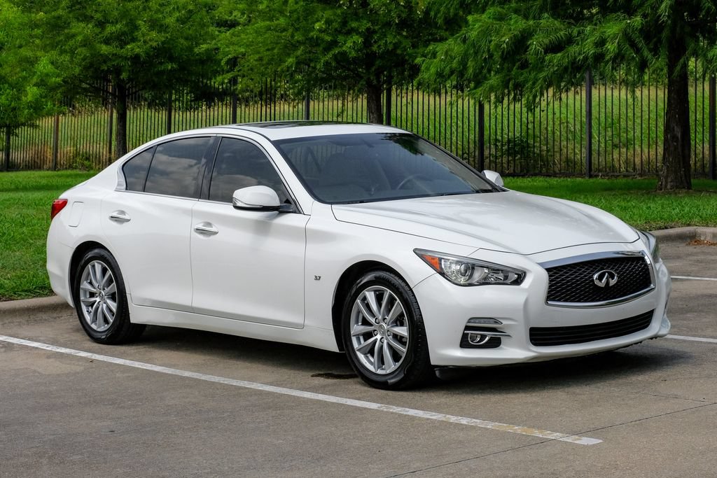 Used 2014 INFINITI Q50 Premium w/ Navigation Package RWD image 11