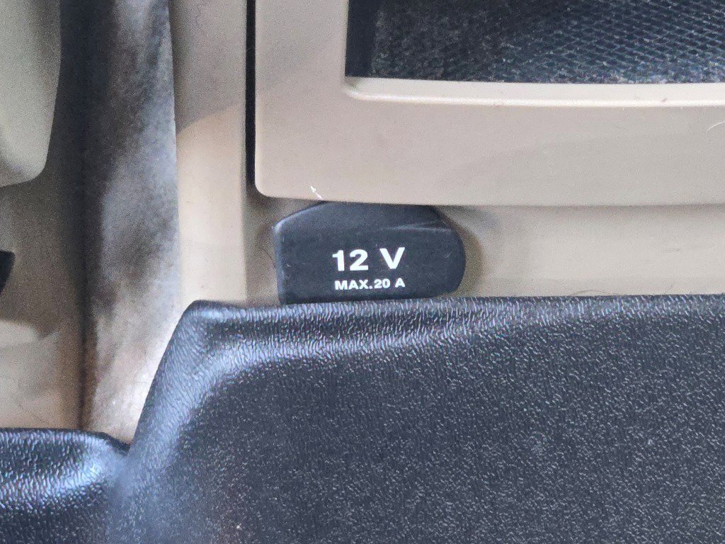 Used 2014 Mercedes-Benz GL 450 4MATIC image 16