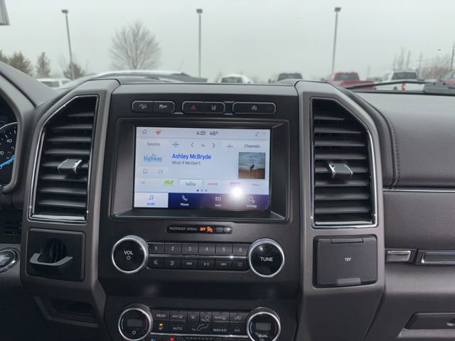 Used 2021 Ford Expedition XLT image 9