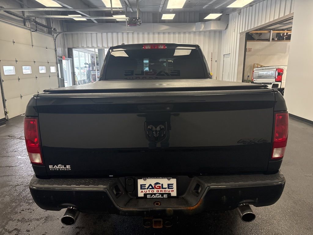 Used 2017 RAM 1500 Express w/ Black Ram 1500 Express Group image 7