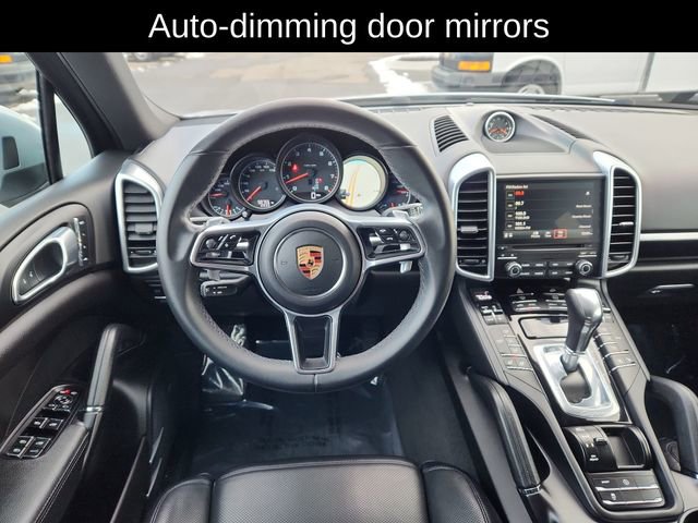 Used 2018 Porsche Cayenne Platinum Edition image 21
