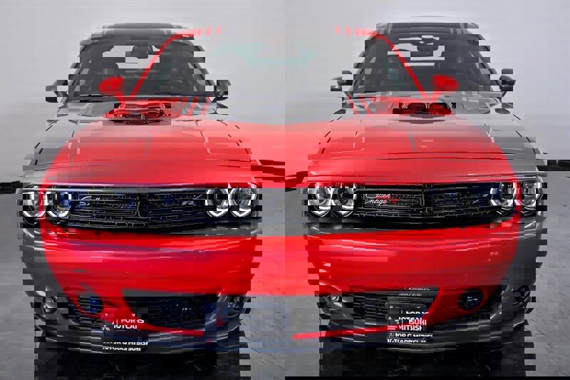 Used 2016 Dodge Challenger R/T Plus image 4