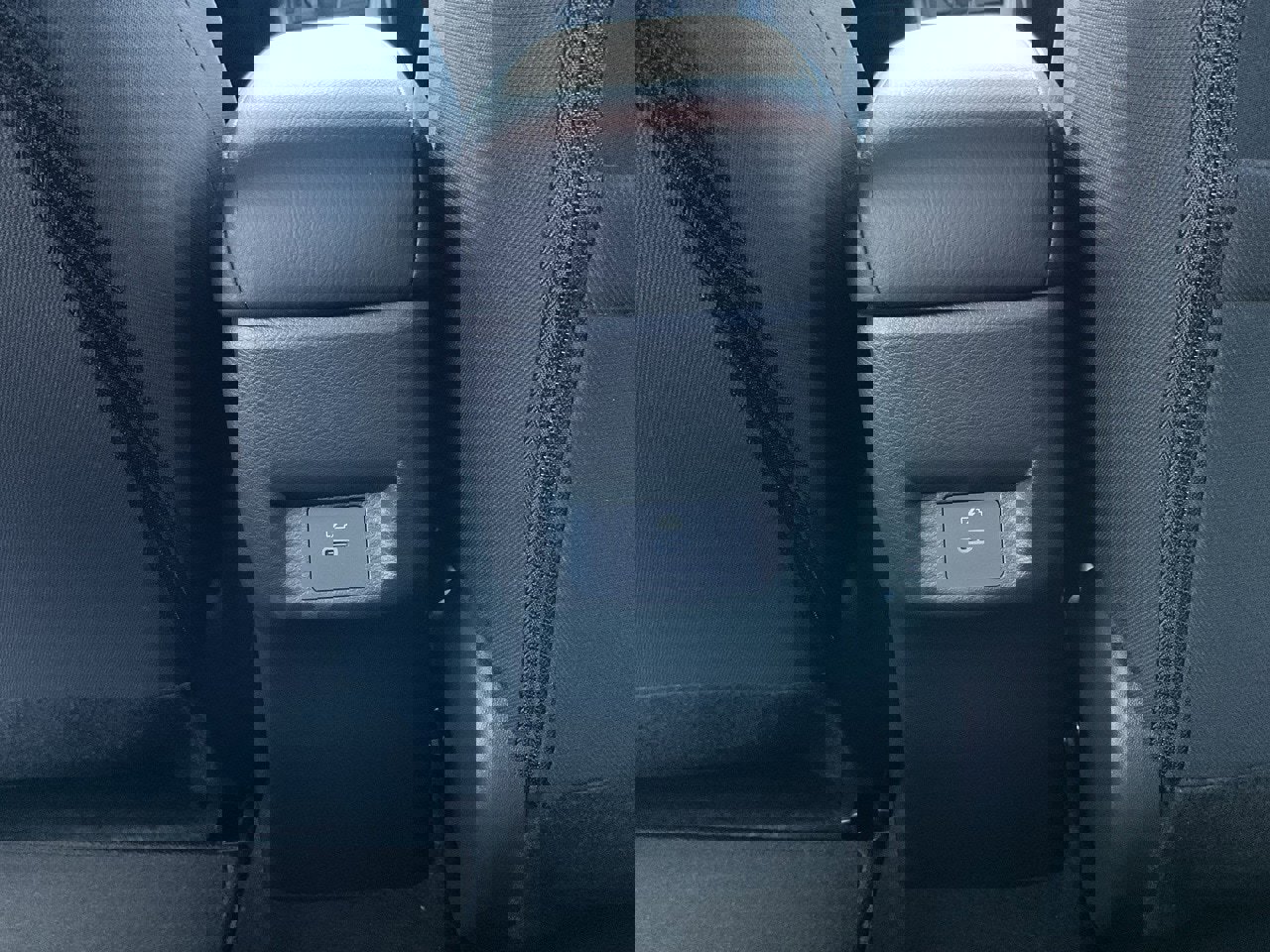 New 2025 Nissan Versa SV w/ Trunk Package image 16