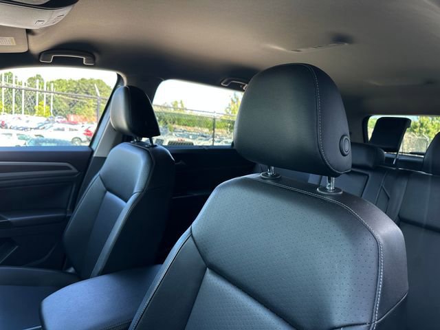 Used 2019 Volkswagen Atlas SE w/ Towing Package FWD image 14