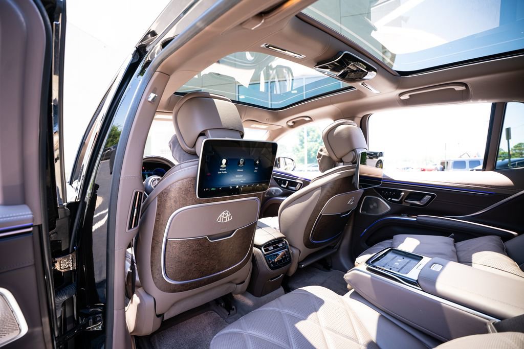 Used 2024 Mercedes-Benz Maybach EQS 680 4MATIC image 48