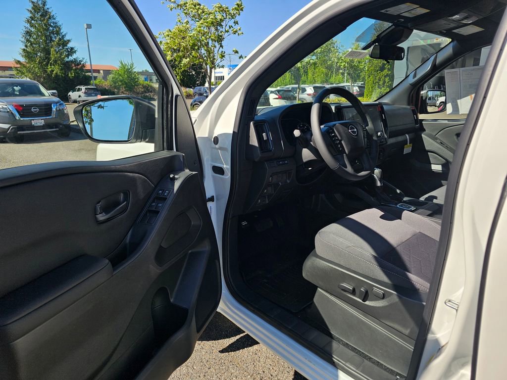 New 2026 Nissan Frontier SV w/ All-Weather Content Package AWD/4WD image 15