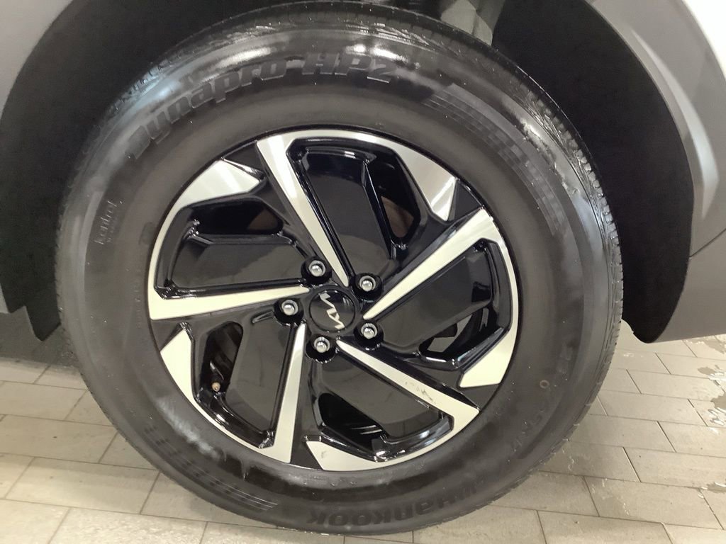 Certified 2023 Kia Sportage LX image 27