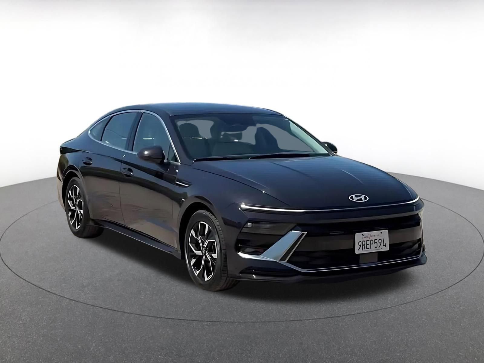 Used 2025 Hyundai Sonata SEL image 3