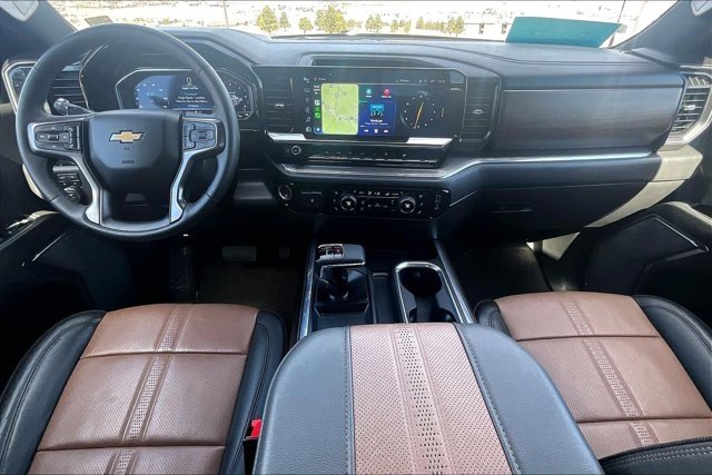 Used 2023 Chevrolet Silverado 1500 High Country image 7