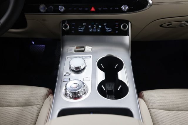 New 2026 Genesis GV70 2.5T Select AWD/4WD image 37
