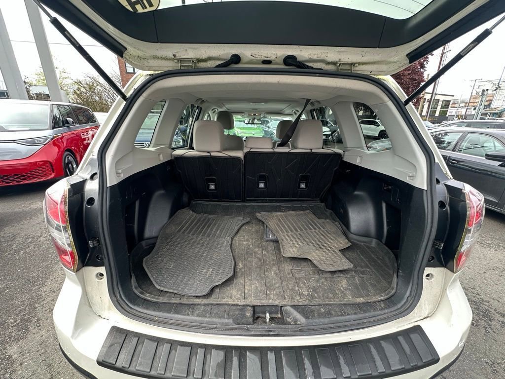 Used 2016 Subaru Forester 2.5i Premium w/ Popular Package #2 image 9