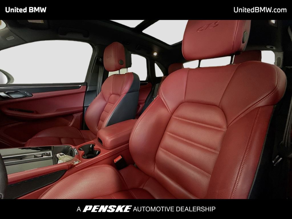 Used 2023 Porsche Macan GTS image 5