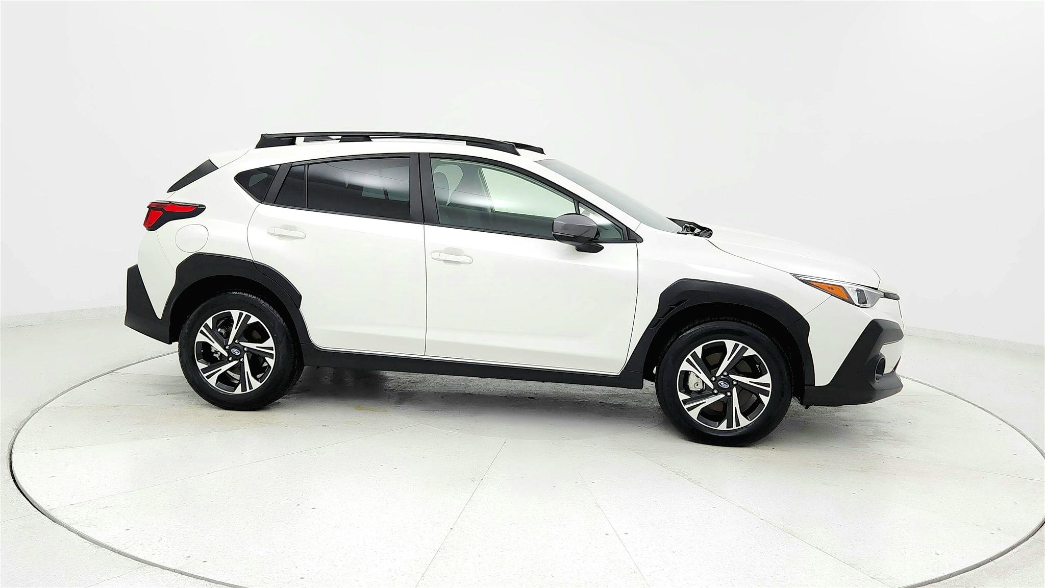 Used 2025 Subaru Crosstrek 2.0i Premium AWD/4WD image 6