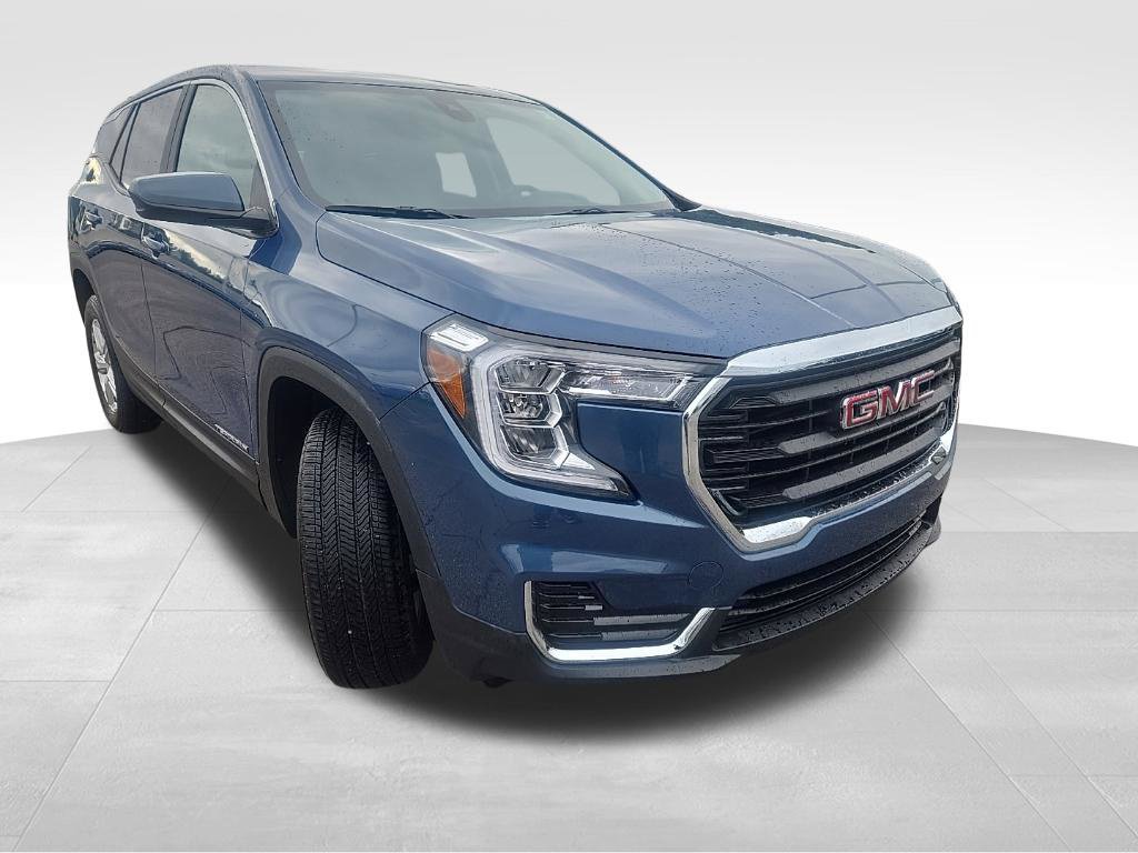 Certified 2024 GMC Terrain SLE AWD/4WD image 7