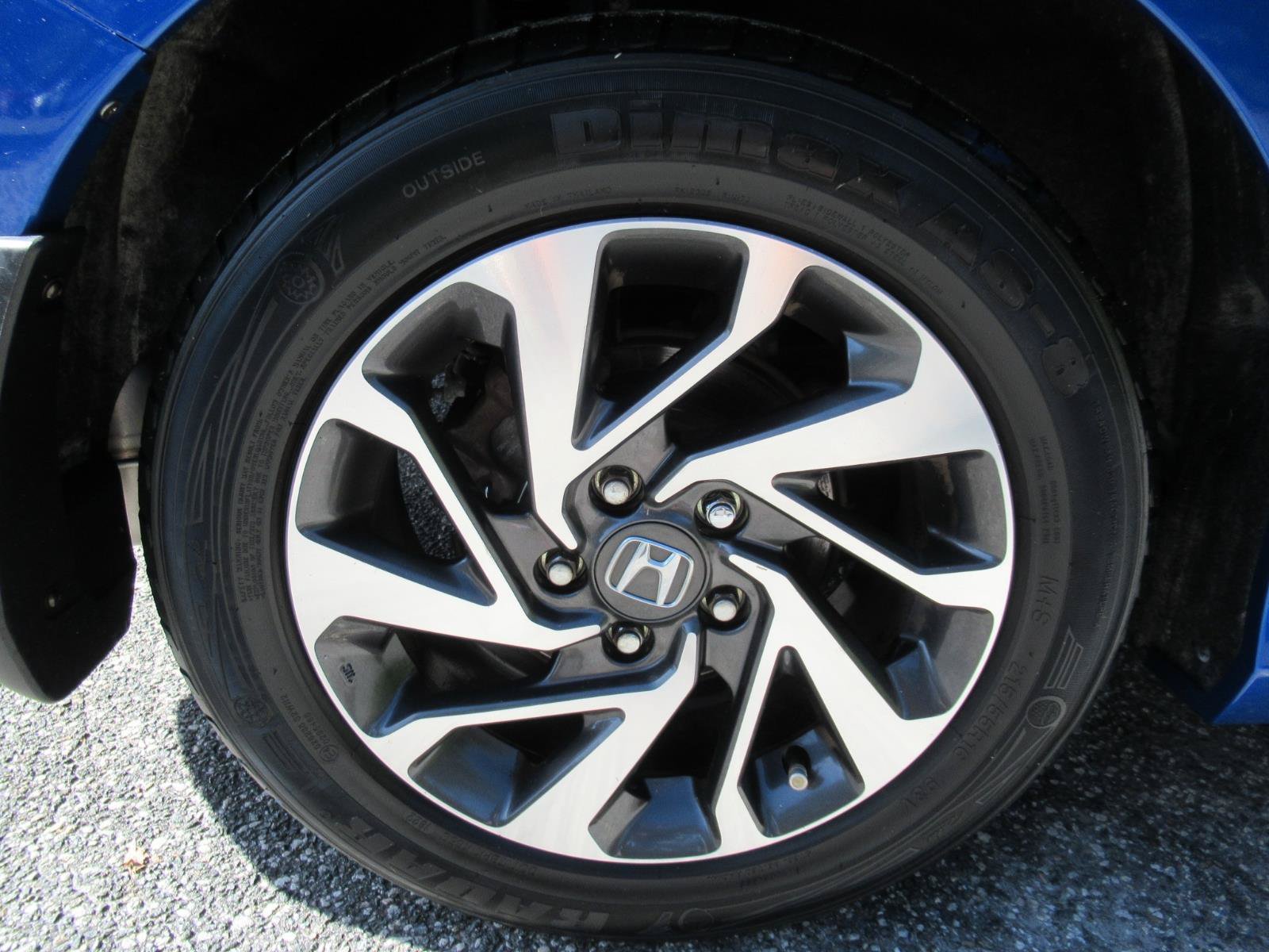Used 2017 Honda Civic EX image 8