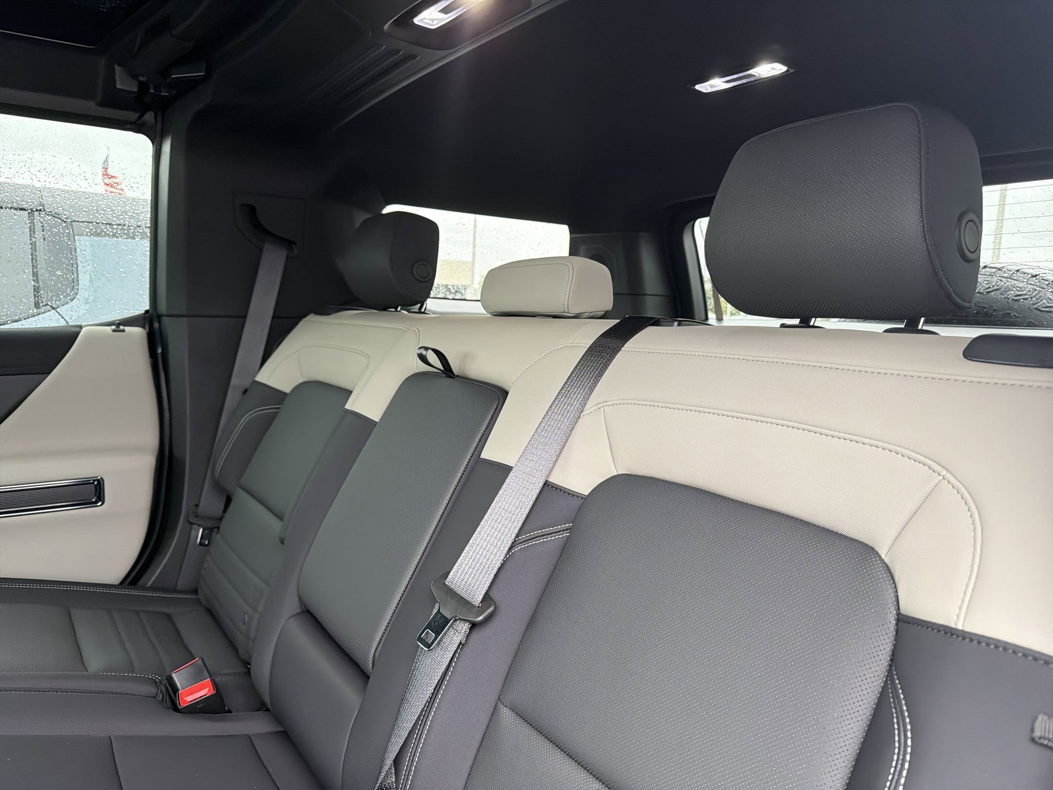 New 2026 GMC Hummer EV SUV image 18