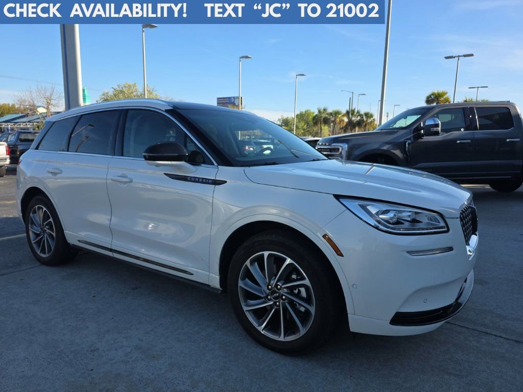 Used 2022 Lincoln Corsair Grand Touring w/ Elements Technology Bundle image 1